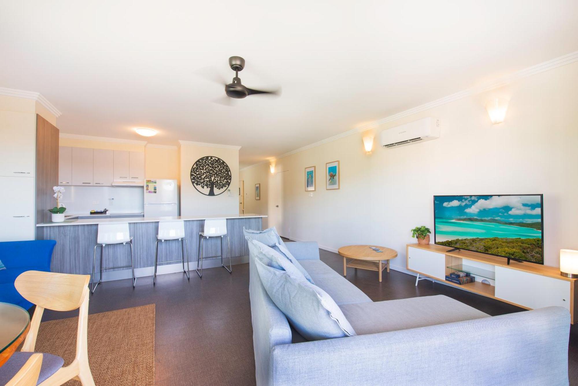 Coral Sea Vista Apartments Airlie Beach Exterior foto
